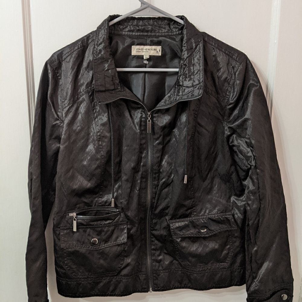 Jones New York windbreaker style jacket